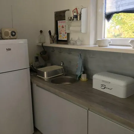 Costa Apartment *
