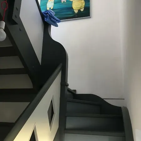 Costa Apartment *